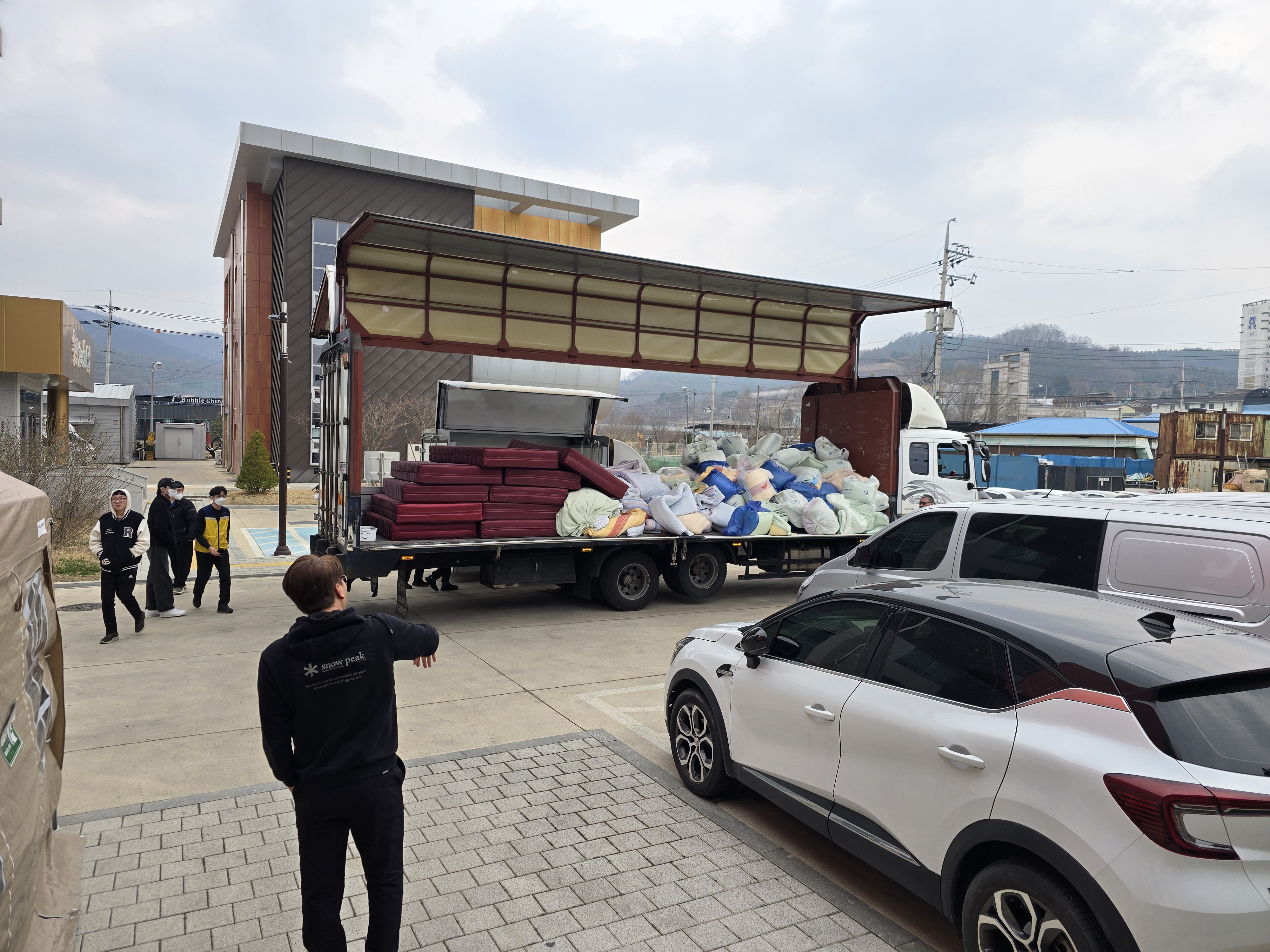 [25.03.28] 침구류 세탁 지원 (의성군 임시대피소)