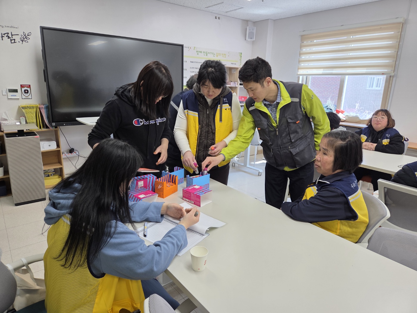 [26.03.26] 영양지킴이반 자치회 활동 (영양제 나눔)